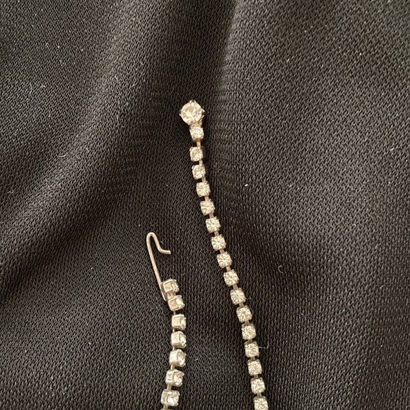 Vintage white/rhinestone necklace and pierced earrings set. Very pretty/classy. - Picture 5 of 6